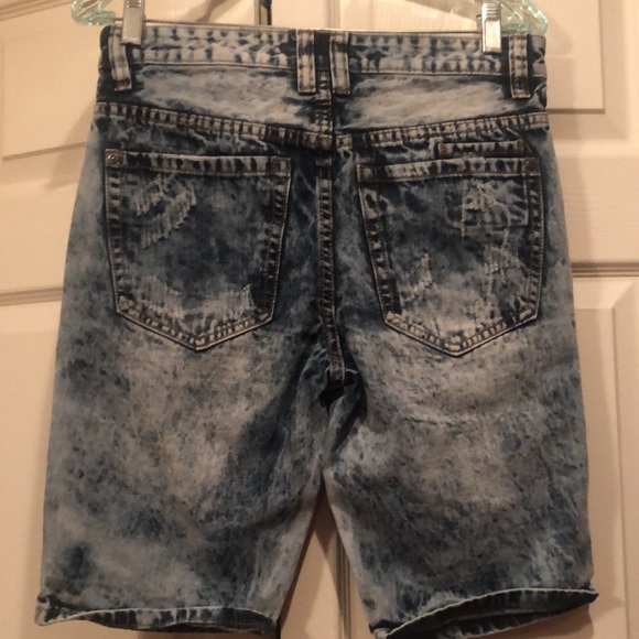 Red Camel sz 29 Distressed Shorts - Picture 3 of 7